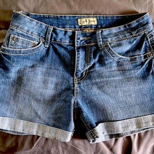 Cute denim shorts